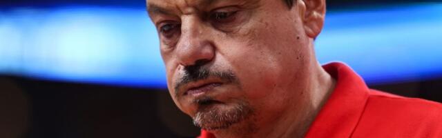 To je Ergin Ataman: Zaplakao pred navijačima (VIDEO)