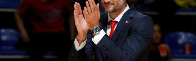 Marko Simonović napustio konferenciju za medije posle novinarske provokacije! (Video)