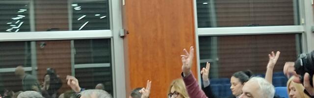 Gradski većnici Leskovca usvojili odluku o naknadi za roditelje-negovatelje