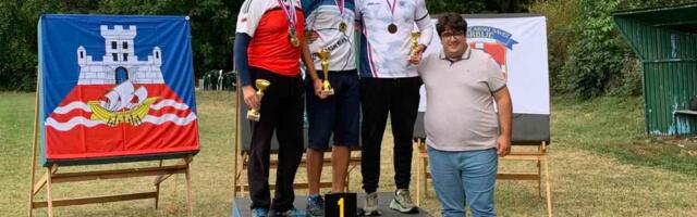 Niški streličari osvojili brojne medalje na Kupu, pa ispraćaju saigrača na Svetsko prvenstvo