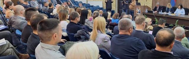 Azil za pse samo što nije, i tako godinama