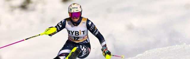 Američka skijašica doživela stravičan pad! /VIDEO/