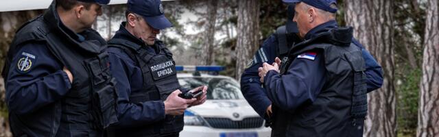 "NALAZIM SE U ŠUMI, U DALJINI VIDIM BELU ZGRADU!" Pozvala sina, pa joj se ugasio telefon: POLICIJA NA NOGAMA, U POTRAGU UKLJUČENE KAMERE, GORSKA SLUŽBA I PSI!