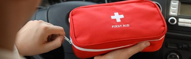 Šta sve treba da sadrži prva pomoć u automobilu? Grčka uskoro uvodi brojne novine