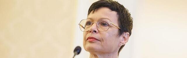Marta Kos u Novom Sadu odala poštu stradalima u padu nadstrešnice (FOTO)