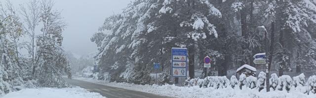 AMSS upozorava vozače: Kiša, susnežica i sneg otežavaju vožnju