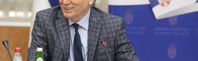 "KAO NIKADA PRE, NEOPHODNI SU NAM JEDINSTVO I SLOGA" Čestitka ministra Krkobabića za Božić