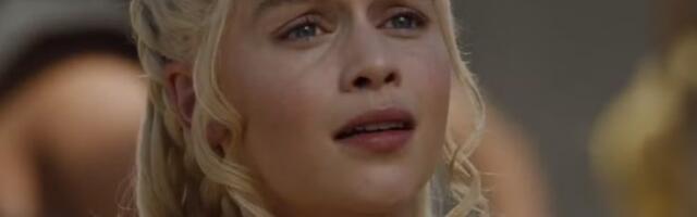 Emilija Klark polomila rebro snimajući intimne scene sa tri muškarca: „To mi je bio samo radni dan“