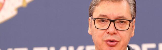 Vučić na otvaranju izložbe "Niti državnosti": Velika svečanost u Palati Srbija