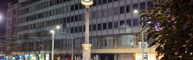 Lanterna nad Beogradom: Autorski tekst Borisa Dežulovića