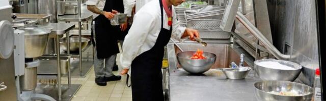 POJEO SAM SKAKAVCE I TRI DANA NISAM MOGAO SEBI DA DOĐEM! Zoran iz Kikinde deset godina kuvao na luksuznim kruzerima: Evo šta je sve preživeo na brodu!