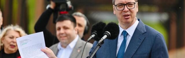 VUČIĆ RASKRINKAO LAŽI IZ ĐILASOVE STRANKE DA SE MOST KOD ZRENJANINA NAKRIVIO I DA NEMA DOZVOLU: ''Evo vam rešenje, upotrebna dozvola, izdata pre mesec dana''