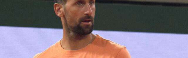 Rolan Garos već u znaku Đokovića: Srpski as preskakao reklame zbog navijača (VIDEO)