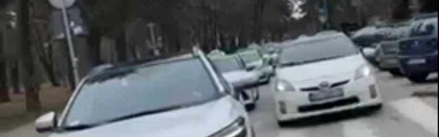Taksisti iz Niša po studente u Kragujevac, nova okupljanja 1. marta u Nišu