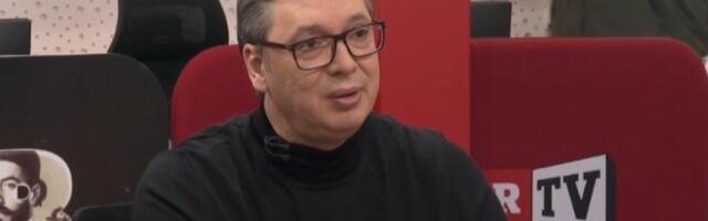 &quot;25.000 TEKSTOVA PROTIV MENE&quot; Vučić: Postoji doktrina za rušenje Srbije i mog političkog uništenja