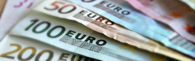 NBS ukinula naplatu provizije u menjačnicama pri prodaji evra: Nema isticanja kursa od 120 dinara za evro