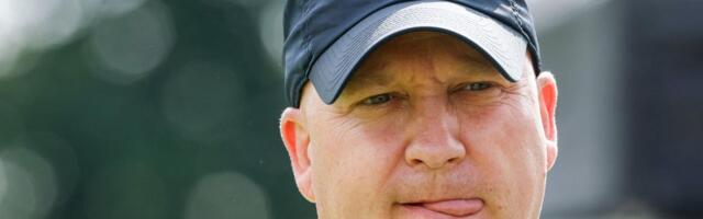 Nova romantika u Atini: Nikoliću za prvo mesto čudan poklon od kontroverznog predsednika /FOTO/