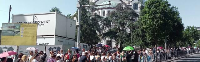 Unuci Nikoletine Bursaća u prvim redovima na liturgijama