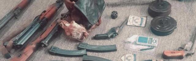 USPEŠNA AKCIJA POLICIJE! Uhapšen muškarac u čijoj je kući pronađen arsenal oružja! DETALJI HAPŠENJA  (FOTO)