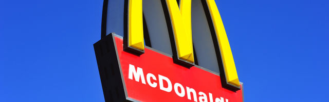 McDonald’s imao pad neto dobiti od skoro 70 odsto u drugom kvartalu
