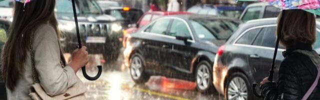 UPOZORENJE ZA VOZAČE ZBOG NEVREMENA! Obavezno se pridržavajte ovih 6 stvari: U jednom slučaju ODMAH gasite automobil