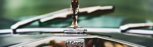 Ručno iscrtava jednu liniju na Rolls-Royce-u i zarađuje bogatstvo