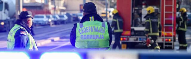 DRAMA U NIŠU: Žena (36) bežala od policije, pa upala u šaht, vadili je vatrogasci