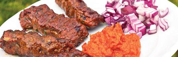 Domaći juneći ćevapi za početnike: Bolji nego kafanski, a spremaju se nikad lakše