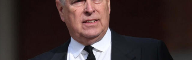 ​Бивши принц Ендру сведок на суђењу мушкарцу који му је претио
