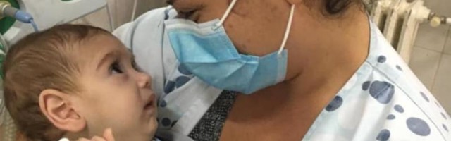 'Sanjala sam njegov prvi rođendan': Emotivna priča mame malenog Olivera koji, umesto proslave, leži u bolnici