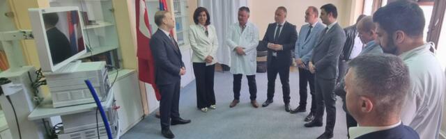 Priboj – Laparaskopski aparat vredan više od 100 hiljada evra, dar Vlade Republike Turske