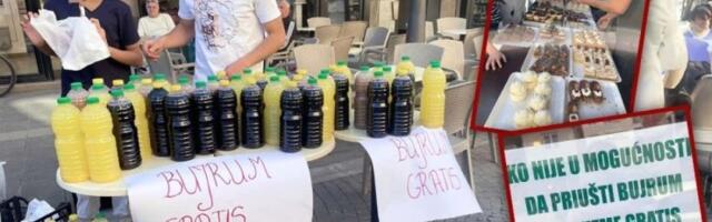 Ovaj gest Novopazarca pozdravljaju svi! Izvol’te na slatkiše!