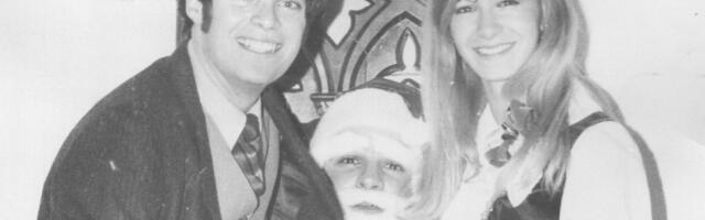 Holivudska priča dvoje zaljubljenih tinejdžera koji su posle 40 godina pronašli jedno drugo i njihovu ćerku