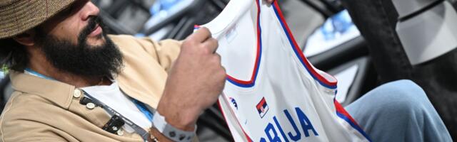 Joakim Noa potpisao dres Srbije, bivši NBA as prati meč Zvezde i Partizana