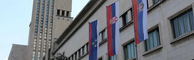 Otkaz pravnici sa petoro dece: Opozicija o "političkim čistkama" u pokrajinskoj administraciji