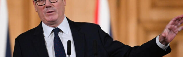 Стармер најавио забрану друштвених мрежа за децу млађу од 16 година