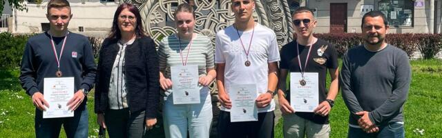 Četiri bronzane medalje za gimnazijalce na Geografskoj olimpijadi