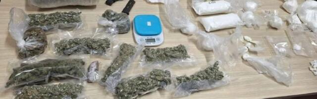 Pronađena veća količinu narkotika i pištolj sa punim okvirom! Uhapšen diler u Požarevcu