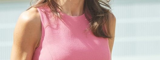 Trend recikliranih stajlinga ne staje: Kraljica Letizia opet zablistala u ružičastom Michael Kors izdanju