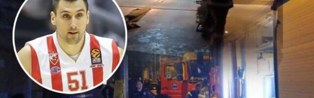 "DECA SU VRIŠTALA, SLUTILI SMO DA..." Progovorili očevici jezive drame na Vračaru: "Vatrogasci su zatekli horor scenu, morali su da ih evakuišu preko krova!" (FOTO)