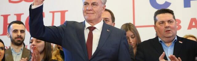 Sve po starom – Karan predsednik, Dodik vladar