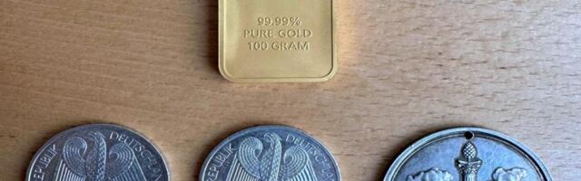 FOTO: Na Vatinu i Horgošu sprečen pokušaj šverca zlatnog nakita, investicionog zlata i srebrnih kovanica