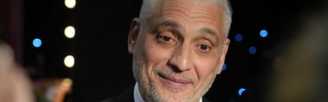 ZALJUBLJENA STUDENTKINJA POSLALA ČEDI JOVANOVIĆU VRELU PORUKU: Zbog njega je totalno sluđena, evo šta je zahtevala tada!