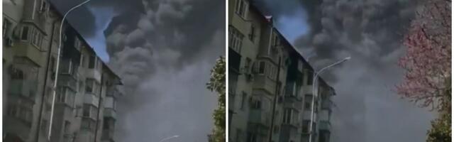 OGROMAN POŽAR NA NAFTNOM TERMINALU U RUSIJI! Preko 200 VATROGASACA se bori sa vatrenom stihijom u Krasnodaru (VIDEO)