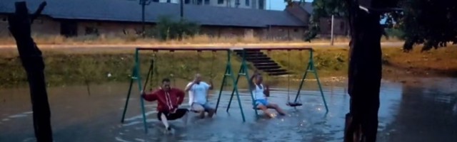 Mladenovčani nakon poplave: VESIĆU, NE DOLAZI! (VIDEO)