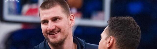 SRAMNO! DVA NEPOSTOJEĆA FAULA ZA JOKIĆA! Niksi imaju dodatnu pomoć - Nikola van terena već nakon dva minuta igre! (VIDEO)