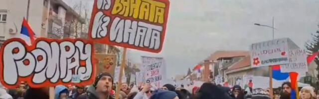 Studente dočekao doktor koji podržava SNS: Usledila rasprava njega i Dragane Rakić (FOTO)