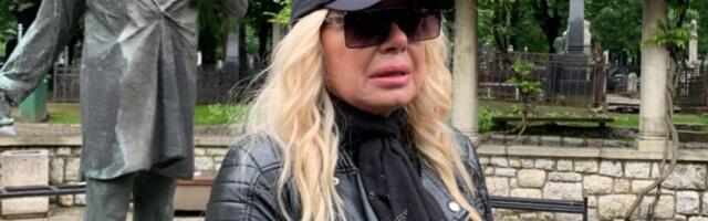 NAŠA PEVAČICA OBOLELA! Najpotresniji detalj iz njenog PORODIČNOG DOMA isplivali na videlo, OVE simptome je zanemarivala!