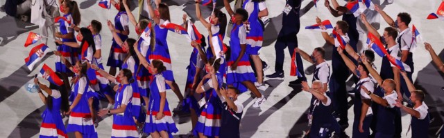 Svečano otvorene Olimpijske igre, Sonja i Filip nosili zastavu Srbije
