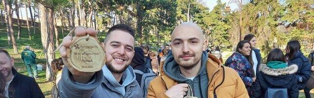 VIDELI STE NOVA STABLA NA KALEMEGDANU? Ovo je razlog, "Radio S" ulaže u budućnost planete! (VIDEO/FOTO)